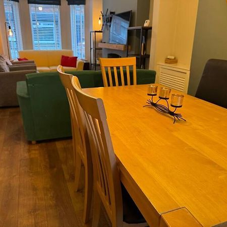 Stylish, Spacious And Central 4 Bedroom House Belfast Exteriör bild