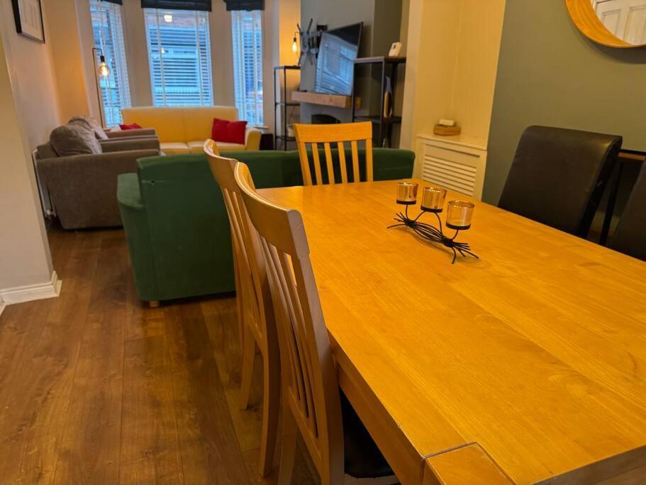 Stylish, Spacious And Central 4 Bedroom House Belfast Exteriör bild